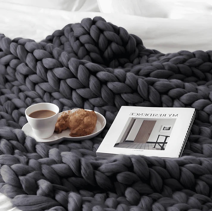 CYNTRIX™ - COZY KNIT BLANKET